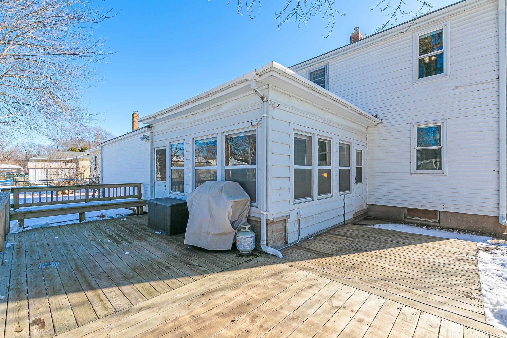 908 8th Street Menasha, WI 54952 - Photo 42 of 49