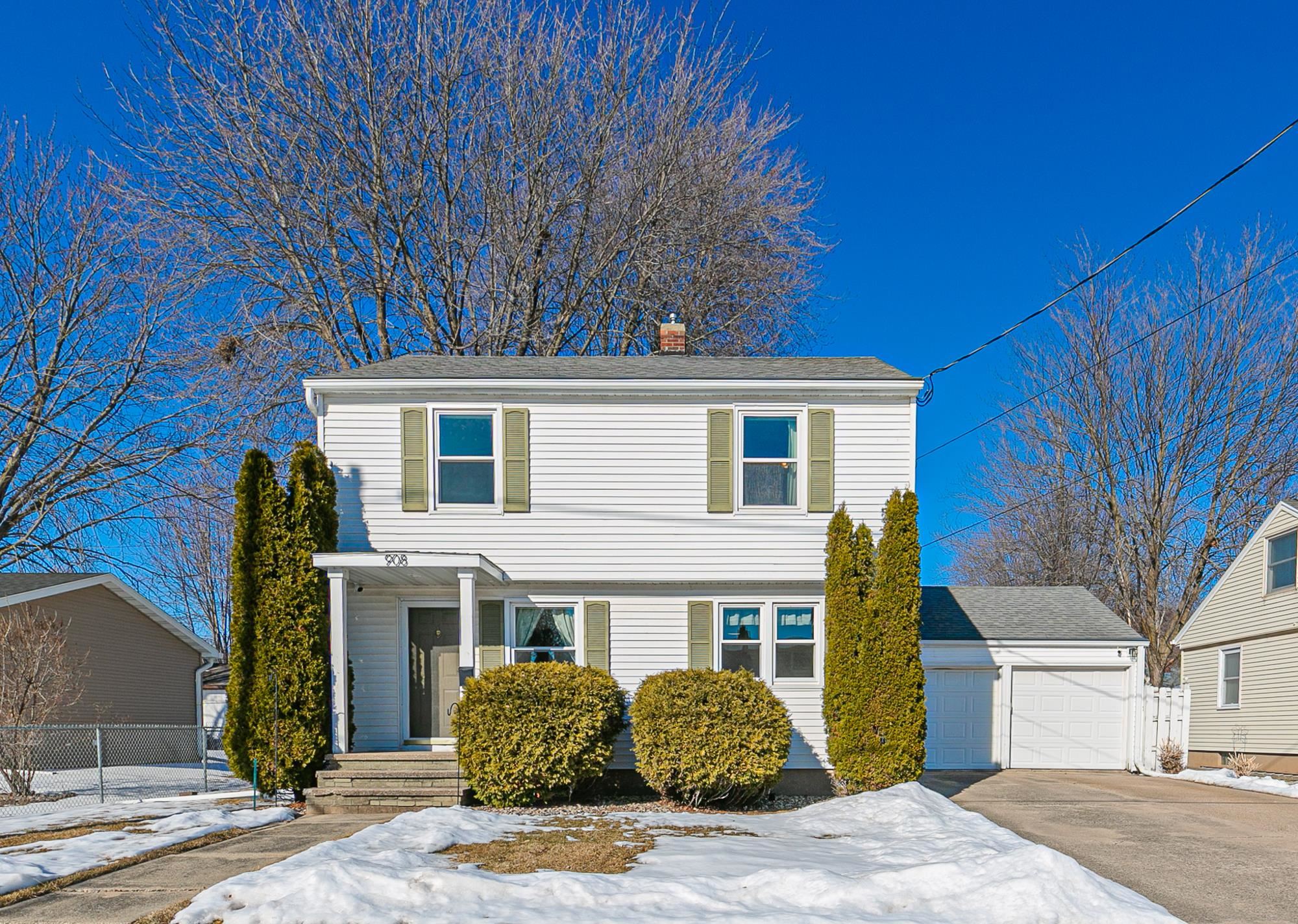 908 8th Street Menasha, WI 54952 - Photo 49 of 49
