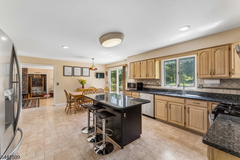20 East Ridge Road Skillman, NJ 08558 - Photo 9 of 41