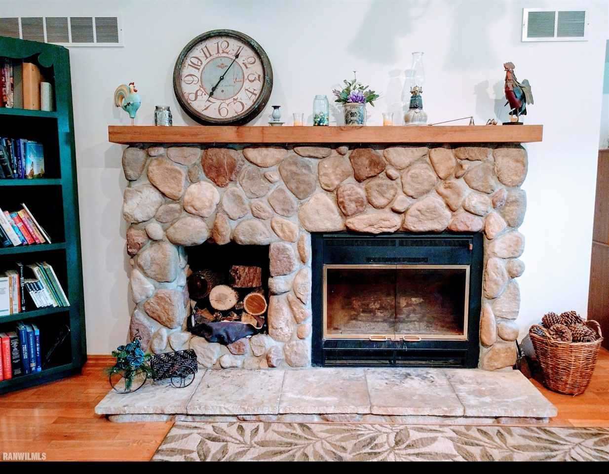 13785 West Point Road Mount Carroll, IL 61053 - Photo 5 of 35 Gallery Image 5