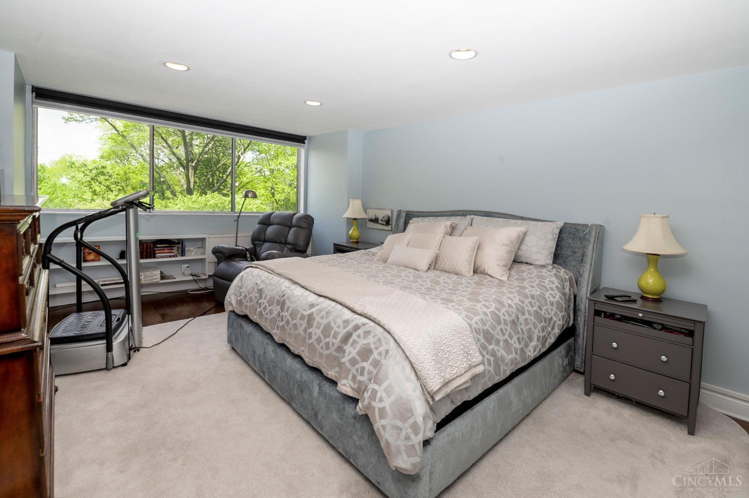 2324 Madison Road, Unit 302 Cincinnati, OH 45208 - Photo 28 of 39 Gallery Image 28