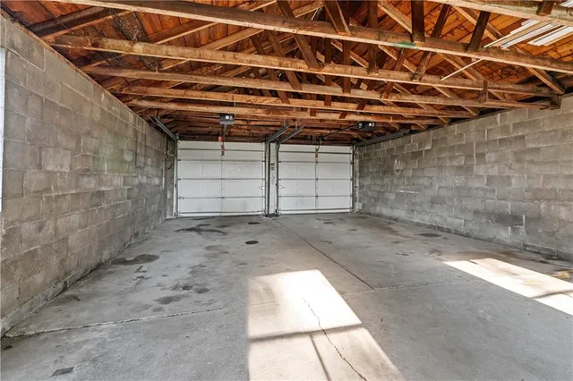 a view of a garage room