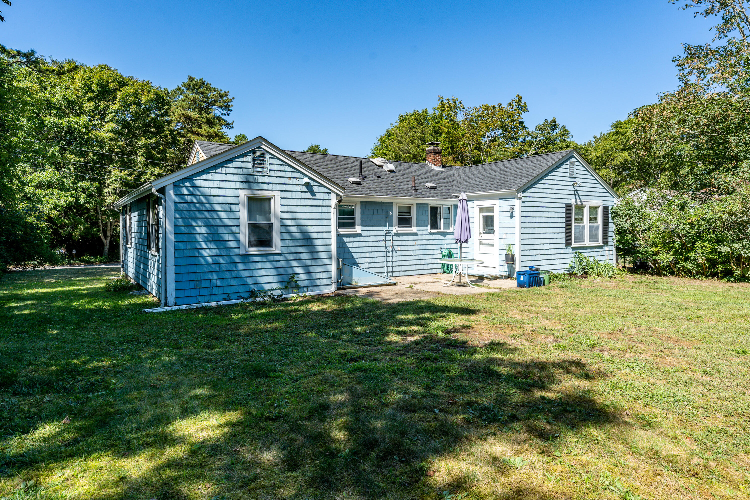 160 Dunns Pond Road Barnstable, MA 02601 - Photo 20 of 23 back1