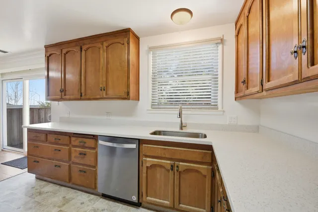 $899,950 | 16251 Carolyn Street, Castro Valley, CA 94578