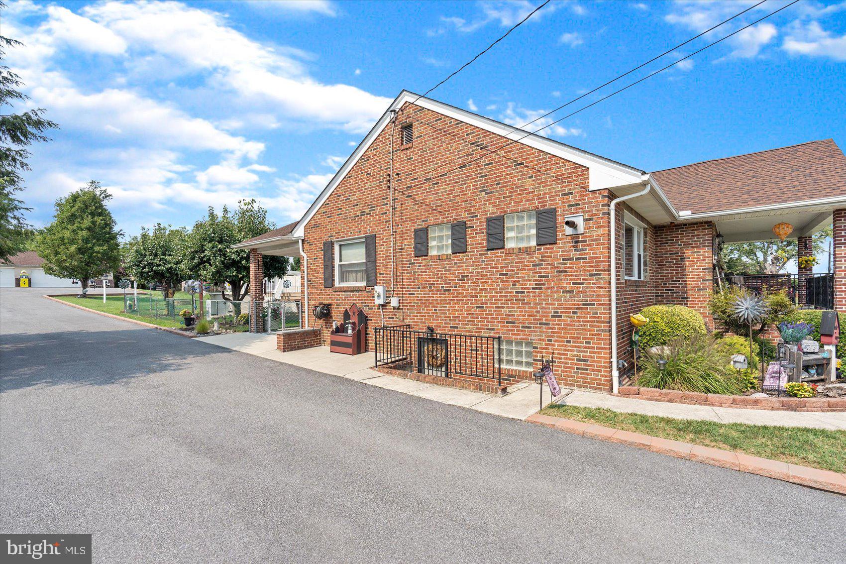 1912 Robinwood Road Baltimore, MD 21222 - Photo 52 of 60 Gallery Image 52