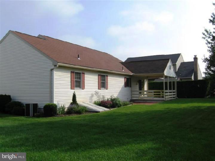 602 Wilshire Boulevard Sinking Spring, PA 19608 - Photo 4 of 13 Gallery Image 4
