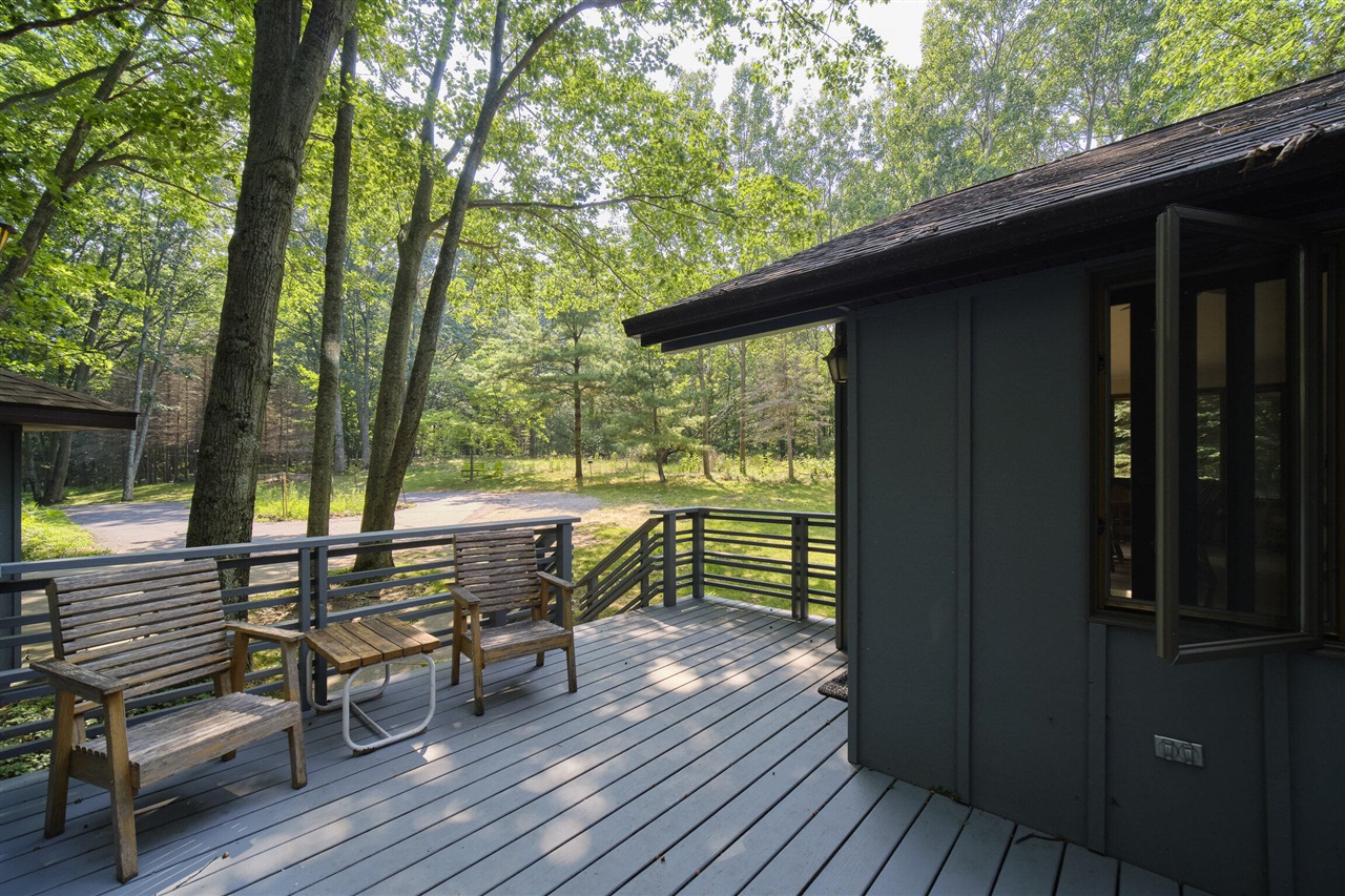 2521 Crescent Beach Road Manistee, MI 49660 - Photo 39 of 72
