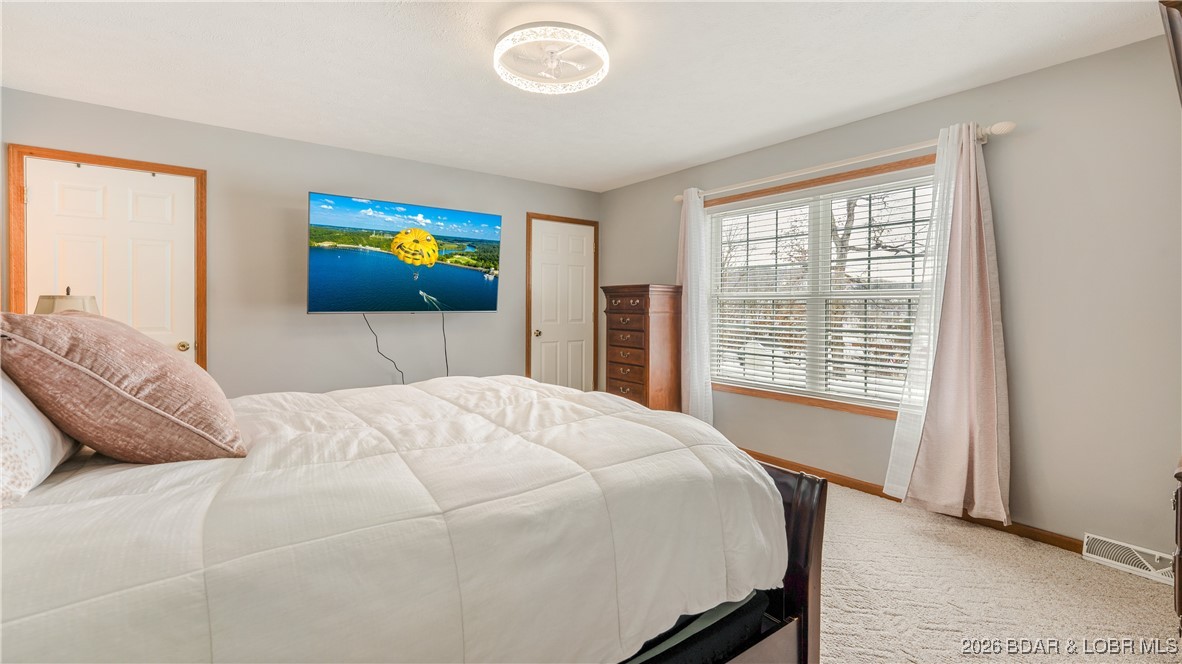 4 Bear Lake Road Eldon, MO 65026 - Photo 17 of 37 Expansive Master Suite