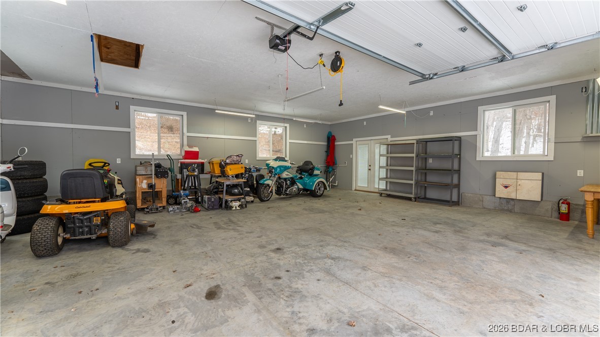 4 Bear Lake Road Eldon, MO 65026 - Photo 34 of 40 Shop has water and 220 power