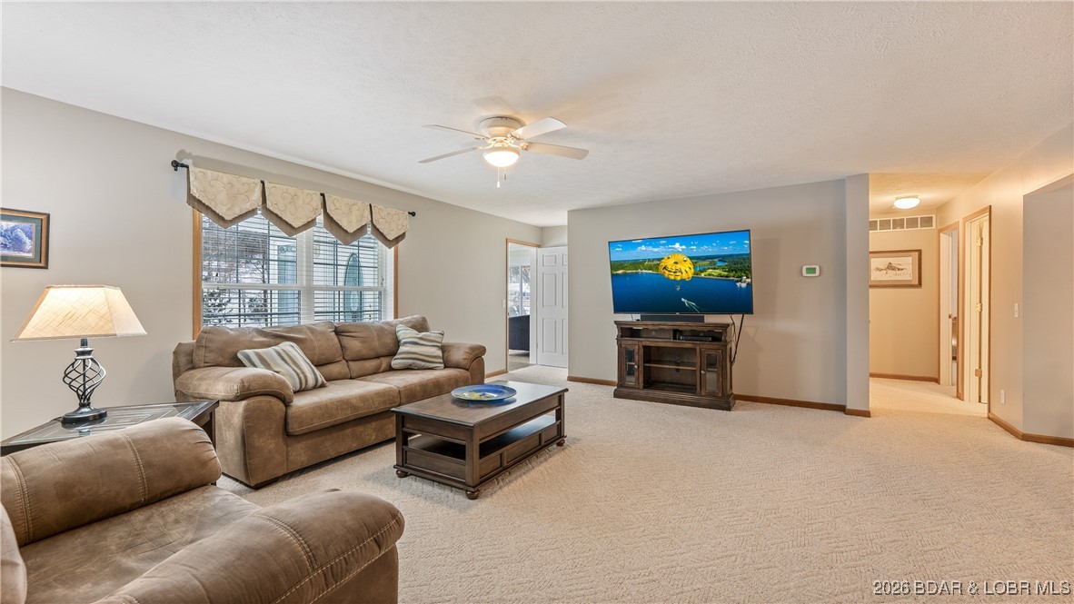 4 Bear Lake Road Eldon, MO 65026 - Photo 7 of 37