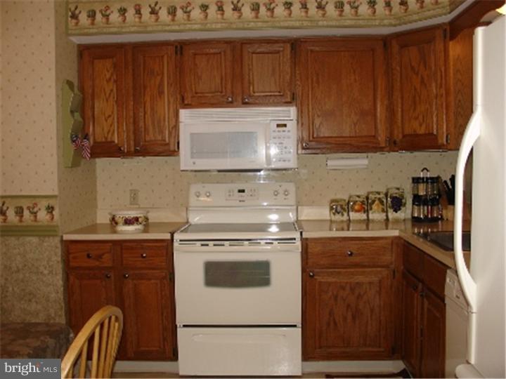 107 Matthew Drive Reading, PA 19608 - Photo 18 of 24 Gallery Image 18