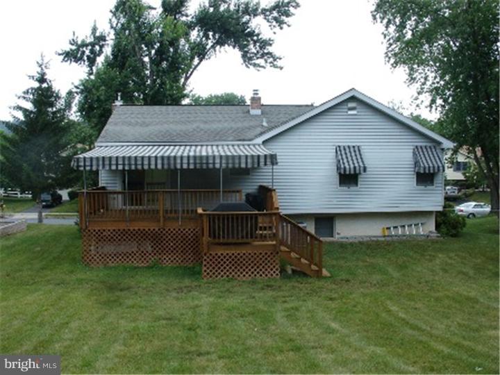 107 Matthew Drive Reading, PA 19608 - Photo 4 of 24 Gallery Image 4