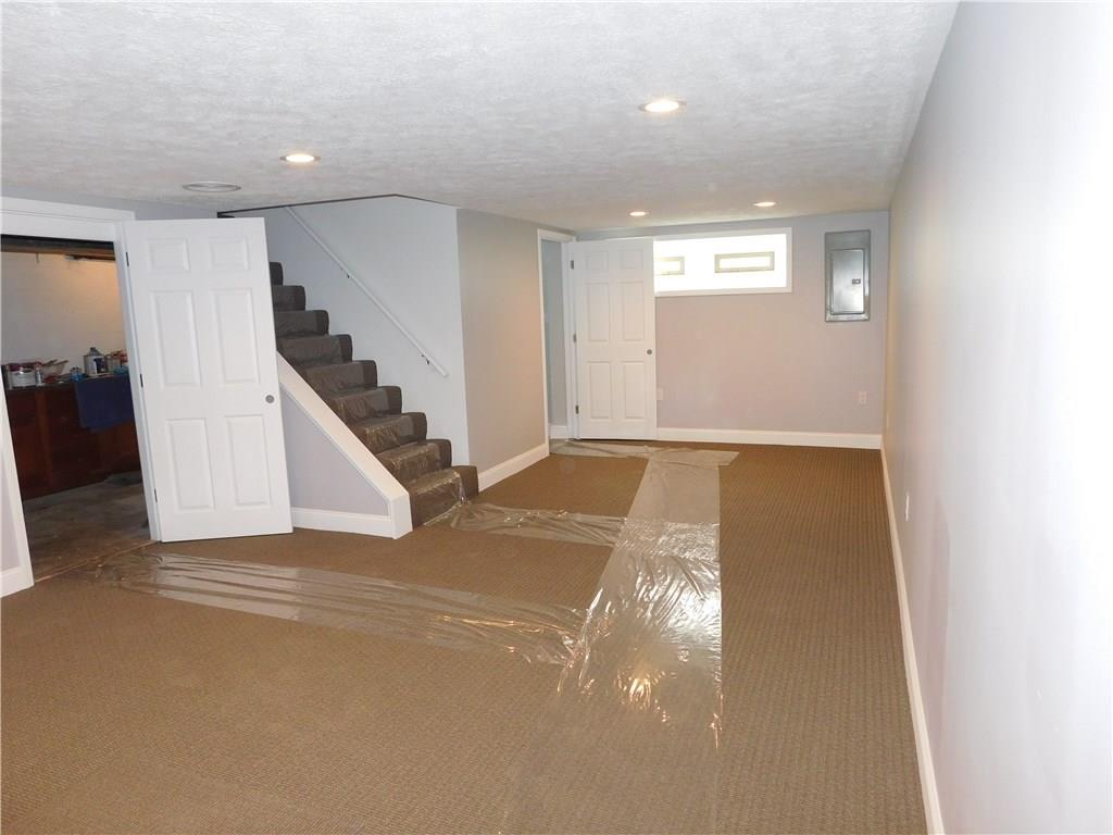 1023 Varner Road Pittsburgh, PA 15227 - Photo 14 of 22 Gallery Image 14