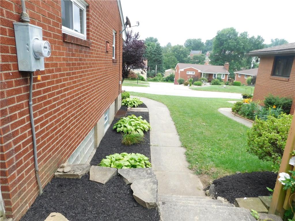 1023 Varner Road Pittsburgh, PA 15227 - Photo 19 of 22 Gallery Image 19