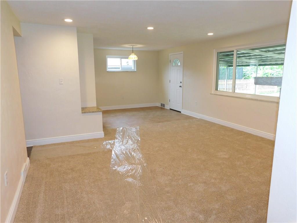 1023 Varner Road Pittsburgh, PA 15227 - Photo 3 of 22 Gallery Image 3