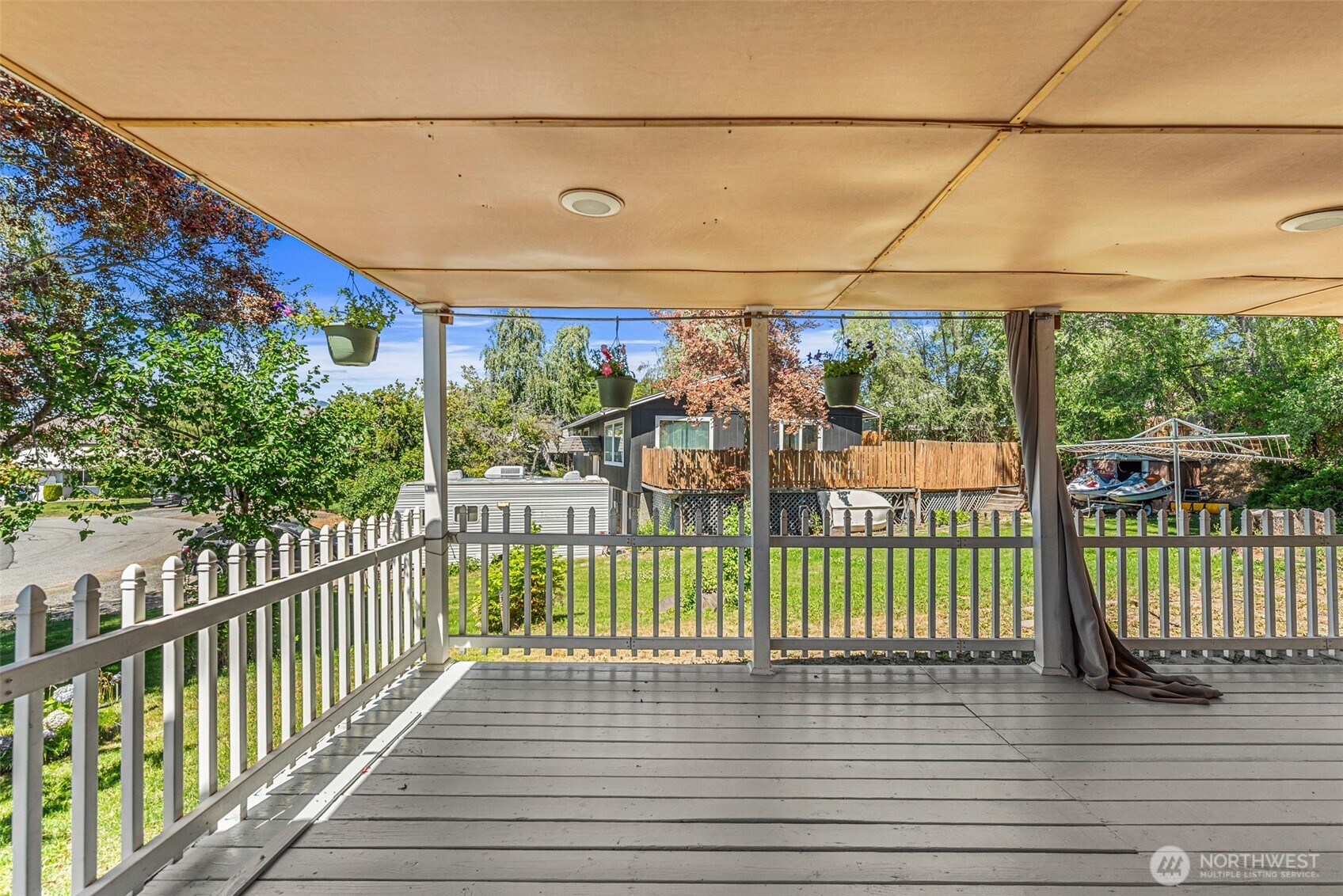 593 Rolfs Place East Wenatchee, WA 98802 - Photo 23 of 40