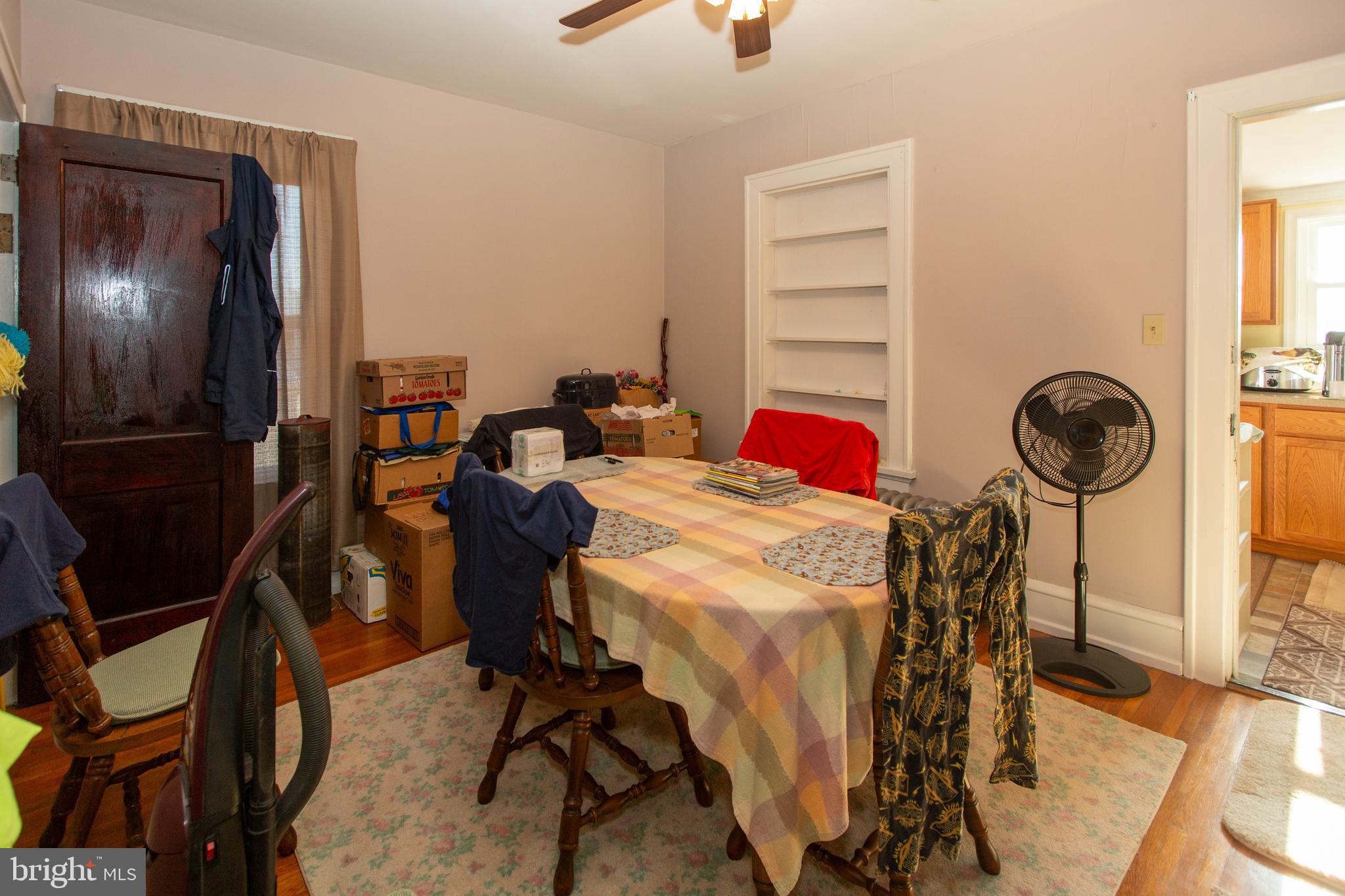 622 Main Street Bally, PA 19503 - Photo 24 of 42 2nd Fl Dining room