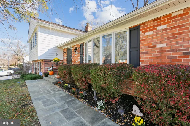 $699,997 | 19321 Olney Mill Road, Olney, MD 20832