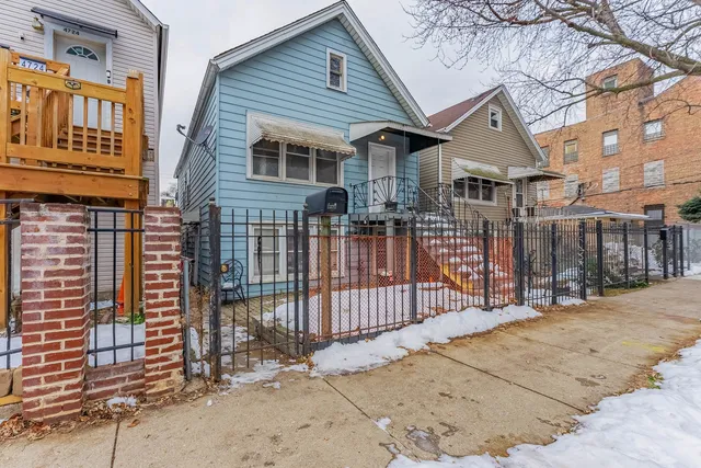 $190,000 | 4722 South Ada Street, Chicago, IL 60609