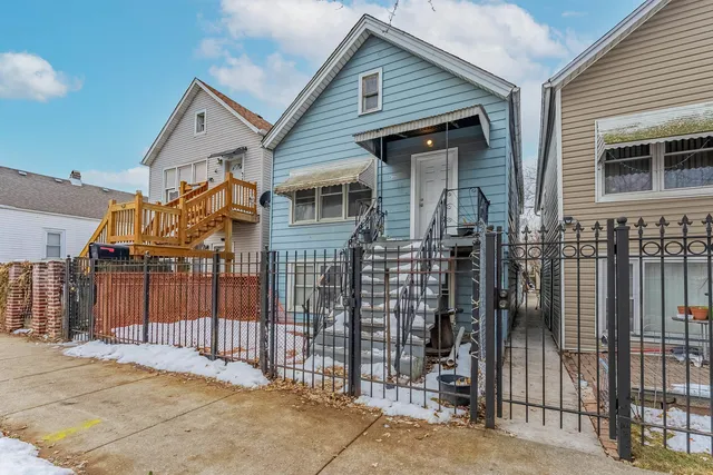 $190,000 | 4722 South Ada Street, Chicago, IL 60609