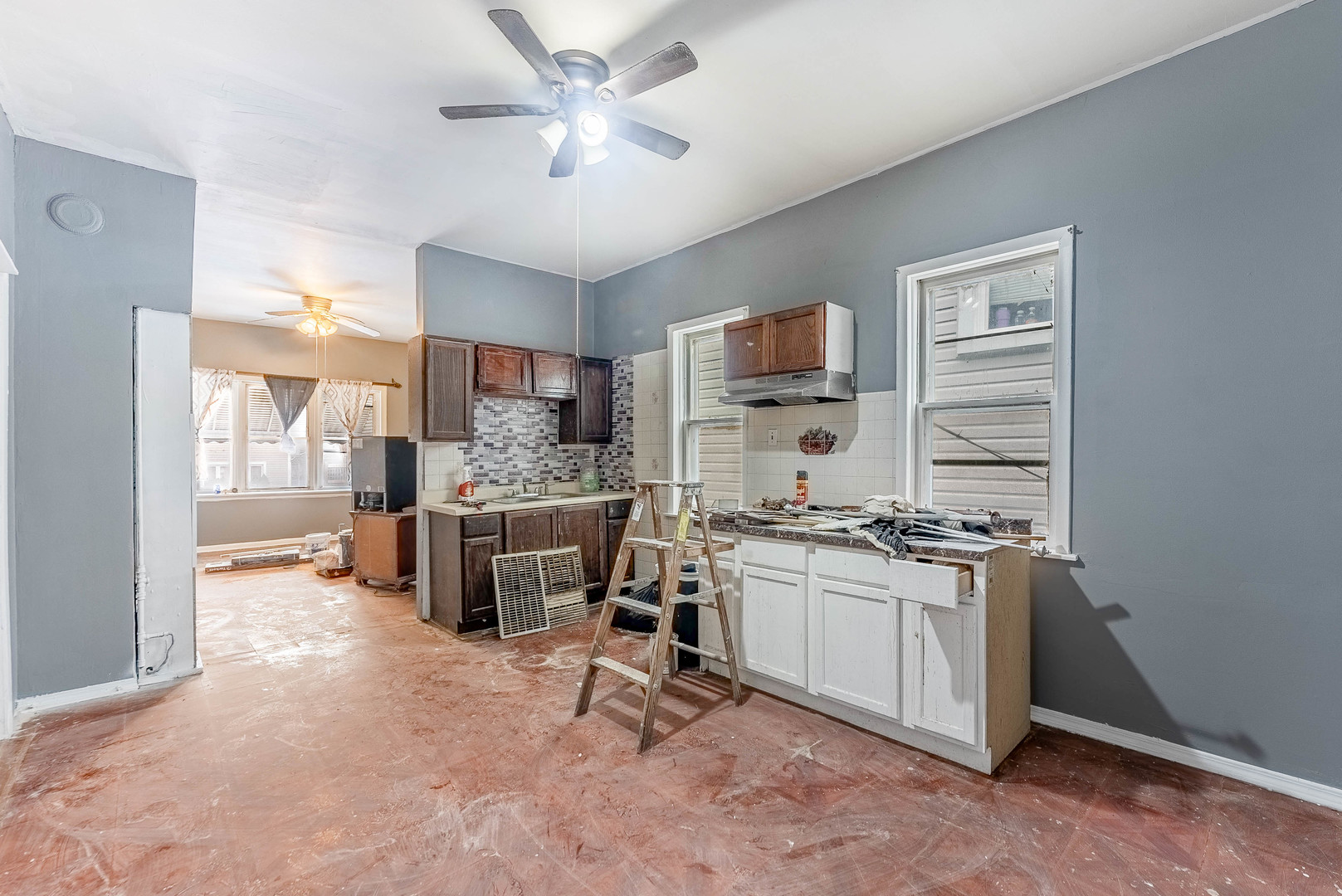 4722 South Ada Street Chicago, IL 60609 - Photo 7 of 15