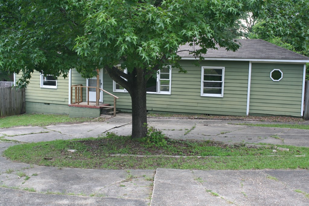 2511 Reese Road Columbus, GA 31907 - Photo 3 of 31 a front view of a house with garden