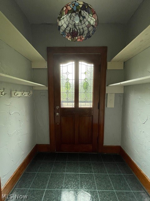 443 Canton Road Akron, OH 44312 - Photo 3 of 23 Gallery Image 3