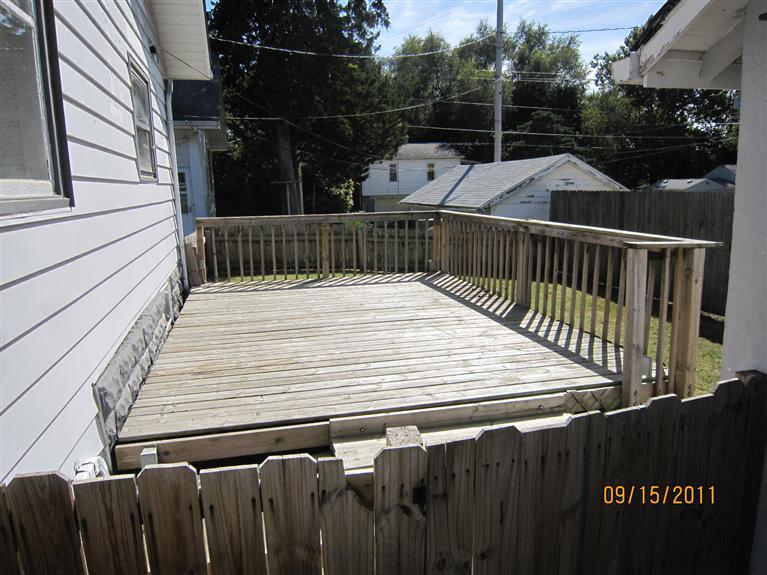 3306 Cleveland Street Clinton, IA 52732 - Photo 5 of 6 Gallery Image 5