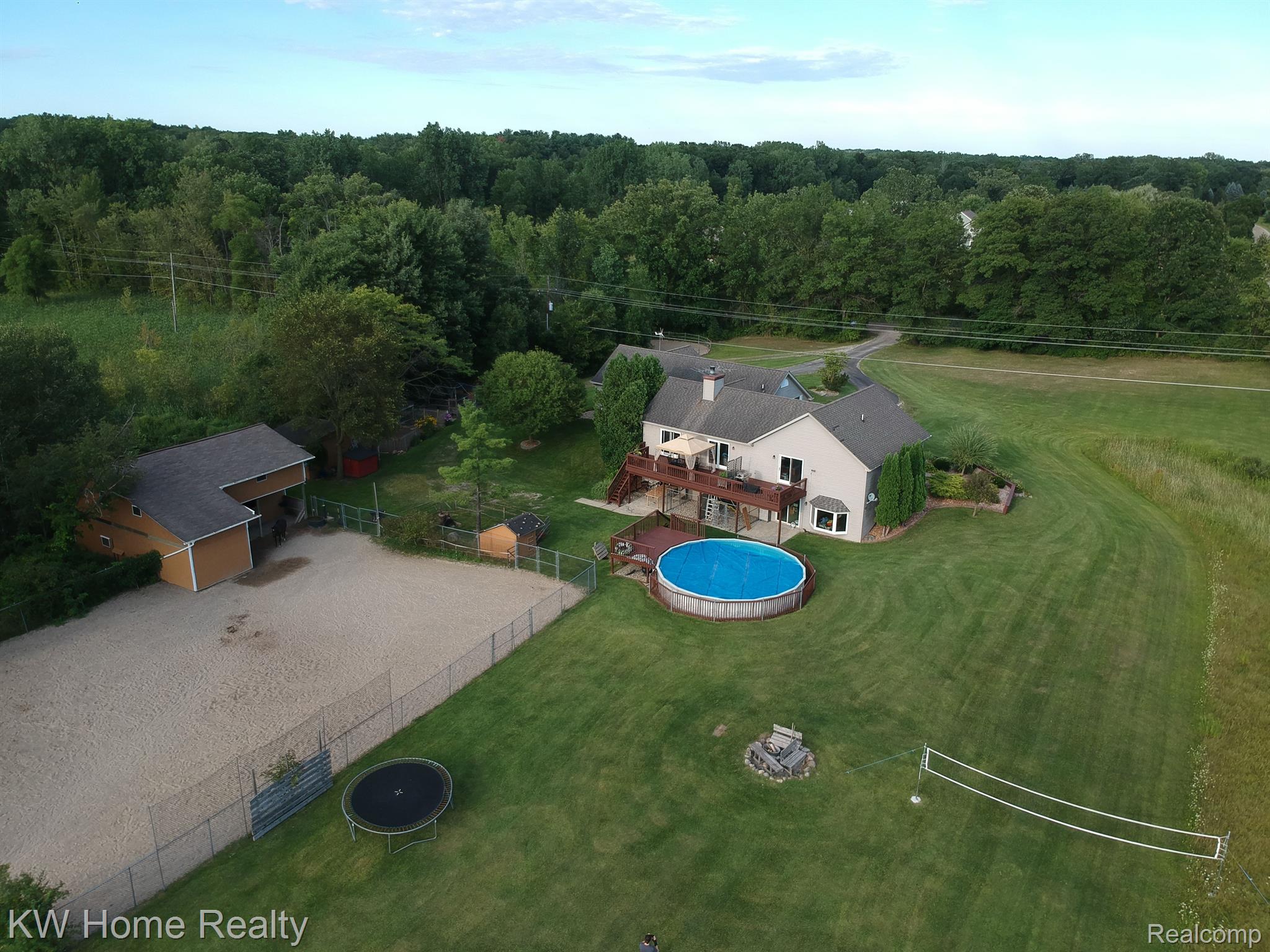 365 North Kellogg Road Howell, MI 48843 - Photo 56 of 69 Gallery Image 56