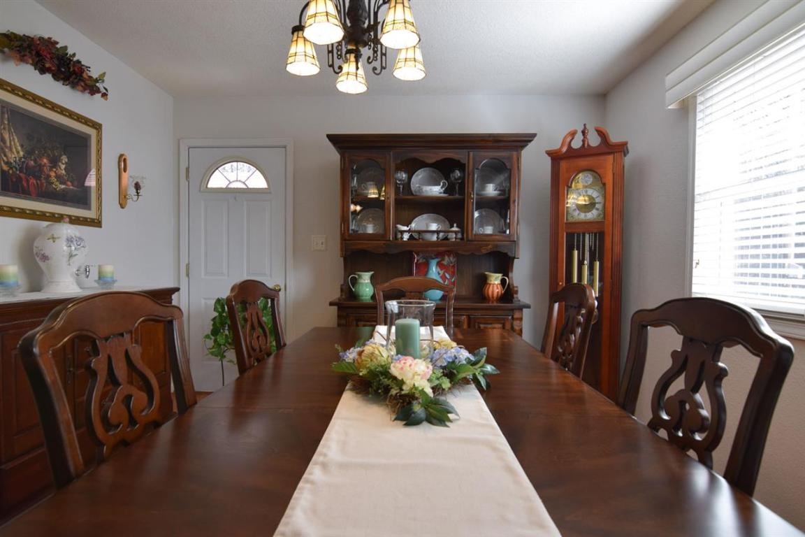 130 Apple Orchard Road Mountain Rest, SC 29664 - Photo 11 of 32 Dining Area with access to covered carport