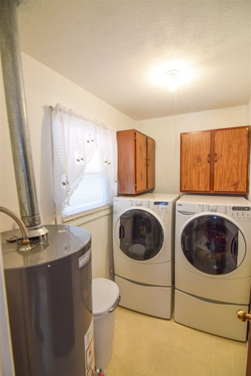 130 Apple Orchard Road Mountain Rest, SC 29664 - Photo 13 of 32 Laundry room