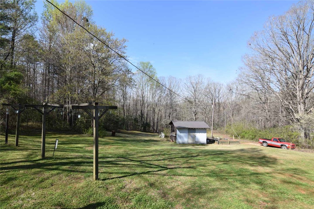 130 Apple Orchard Road Mountain Rest, SC 29664 - Photo 30 of 32 Clothesline and Shed for all your storage and laun
