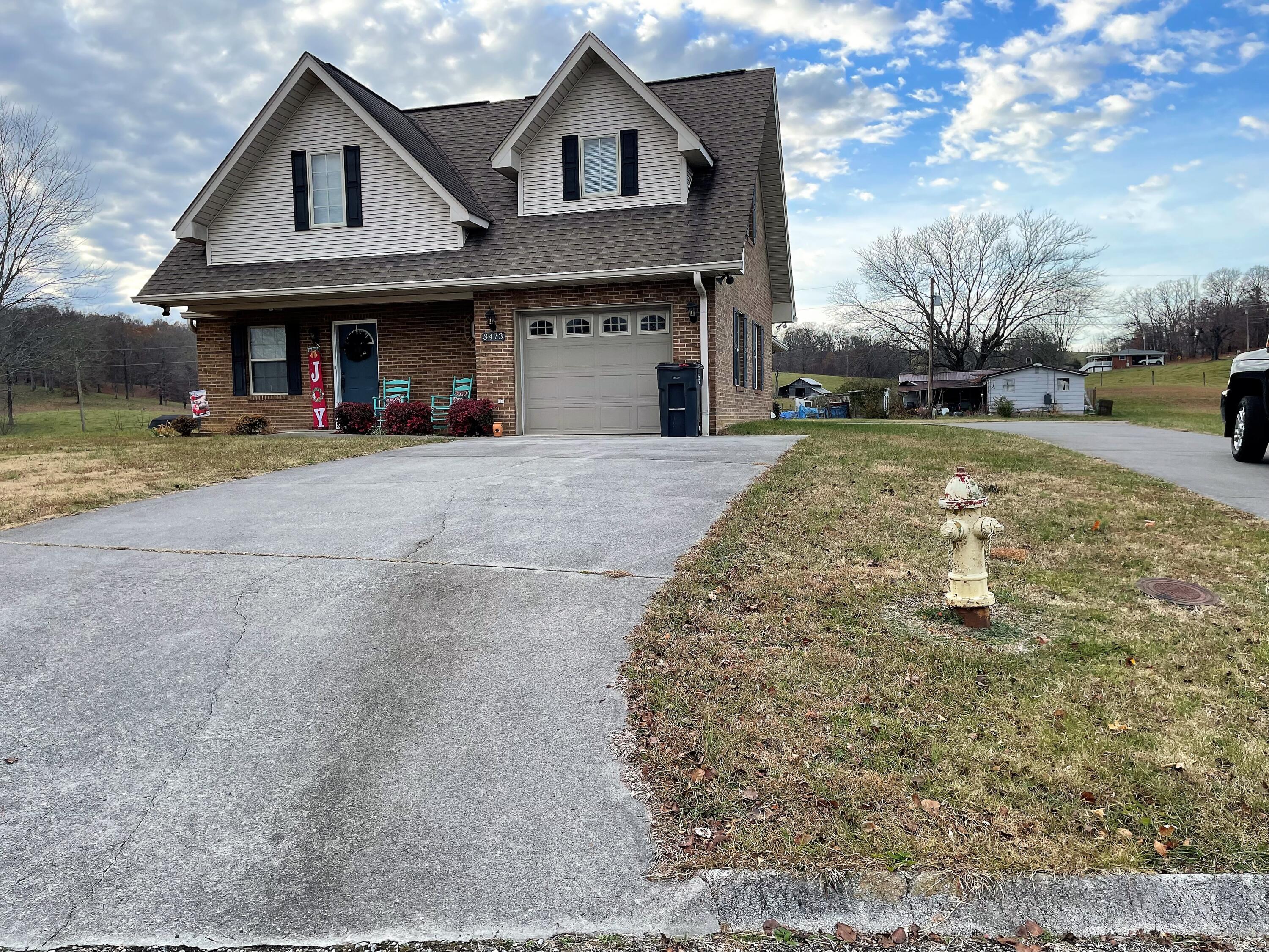 3473 Windsor Road, Unit 3 4 5 Morristown, TN 37813 - Photo 2 of 18 IMG_1951