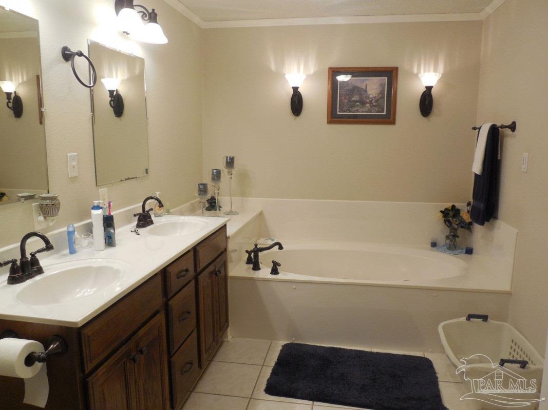 1555 Bell Creek Road Jay, FL 32565 - Photo 18 of 20 Gallery Image 18