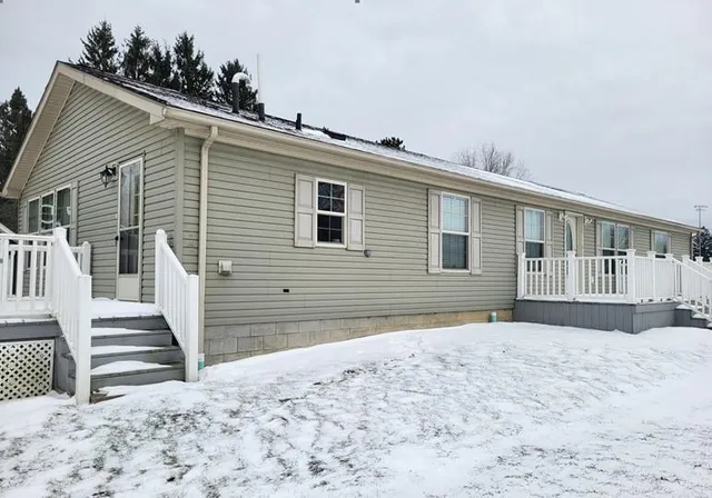 $239,900 | 252 Lawsonham Street, Rimersburg, PA 16248