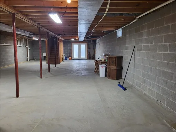 a view of a storage & utility room