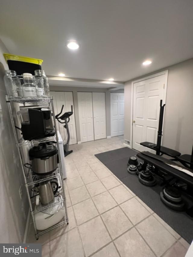 14848 Hammersmith Circle Silver Spring, MD 20906 - Photo 14 of 20 Gallery Image 14