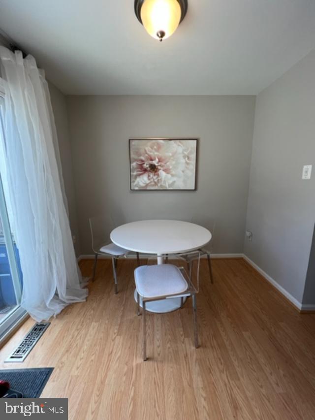 14848 Hammersmith Circle Silver Spring, MD 20906 - Photo 6 of 20 Gallery Image 6