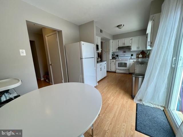 14848 Hammersmith Circle Silver Spring, MD 20906 - Photo 8 of 20 Gallery Image 8