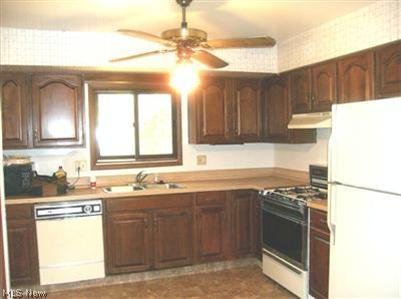 13705 Milo Road Cleveland, OH 44125 - Photo 4 of 15