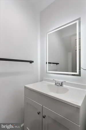 $254,900 | 674 Winchester Avenue, Martinsburg, WV 25401