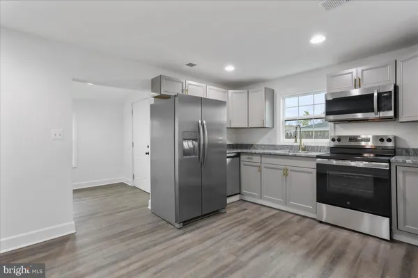 $254,900 | 674 Winchester Avenue, Martinsburg, WV 25401