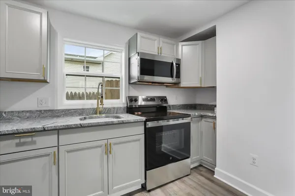 $254,900 | 674 Winchester Avenue, Martinsburg, WV 25401