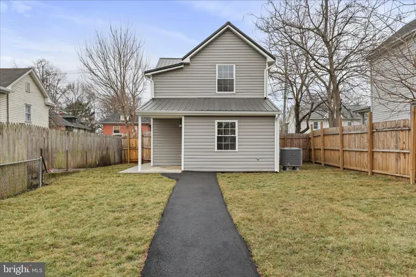 $254,900 | 674 Winchester Avenue, Martinsburg, WV 25401