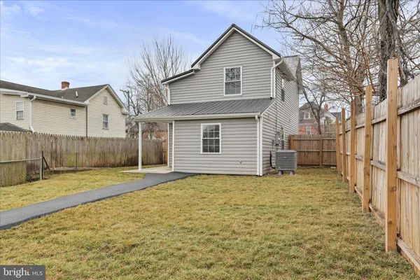 $254,900 | 674 Winchester Avenue, Martinsburg, WV 25401