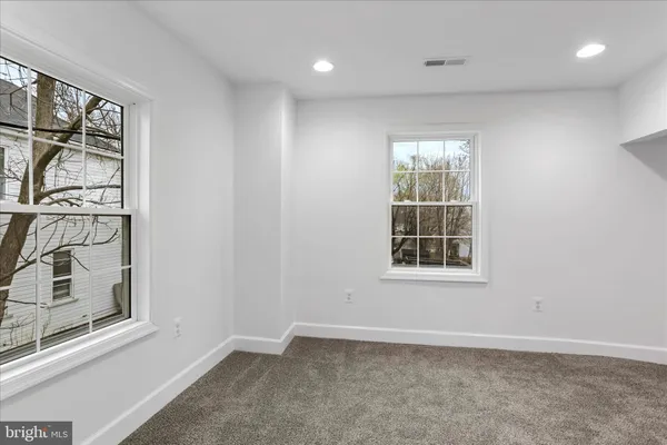 $254,900 | 674 Winchester Avenue, Martinsburg, WV 25401