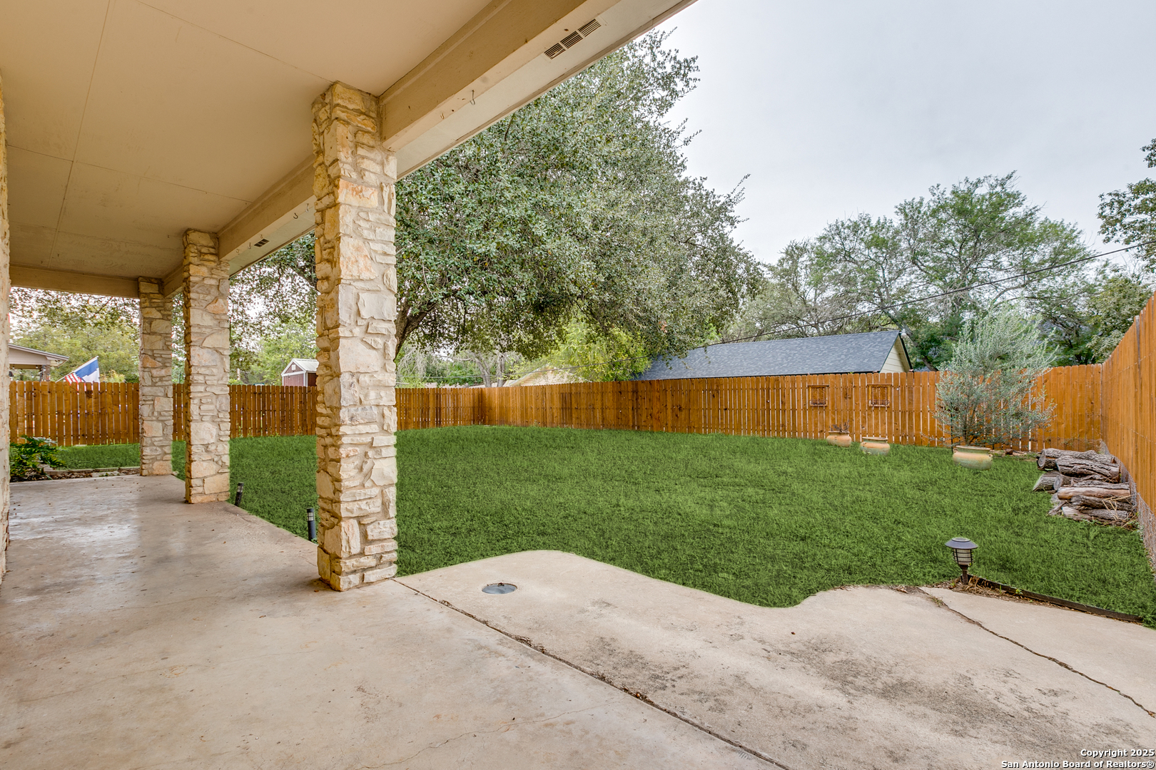 1505 30th Street Hondo, TX 78861 - Photo 33 of 35 a view of backyard with green space