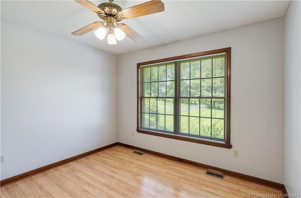 1505 Stone Ridge Drive Georgetown, IN 47122 - Photo 25 of 51