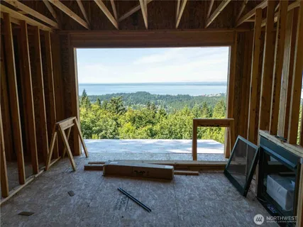 $2,850,000 | 1697 Chuckanut Crest Drive, Bellingham, WA 98229