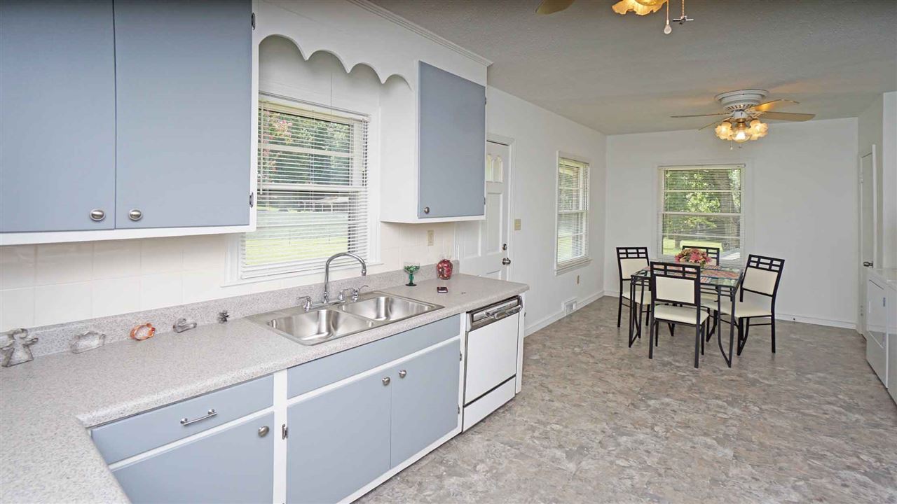 2004 Shirlane Drive Anderson, SC 29621 - Photo 10 of 31 Gallery Image 10